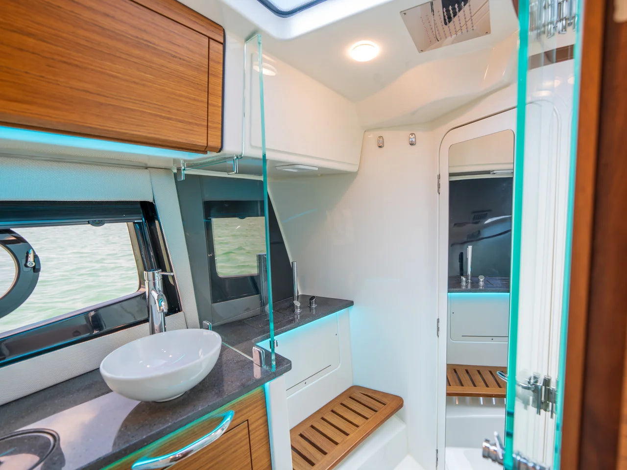2026 Boston Whaler 405 Conquest 40.0 feet, Clearwater, Florida #39