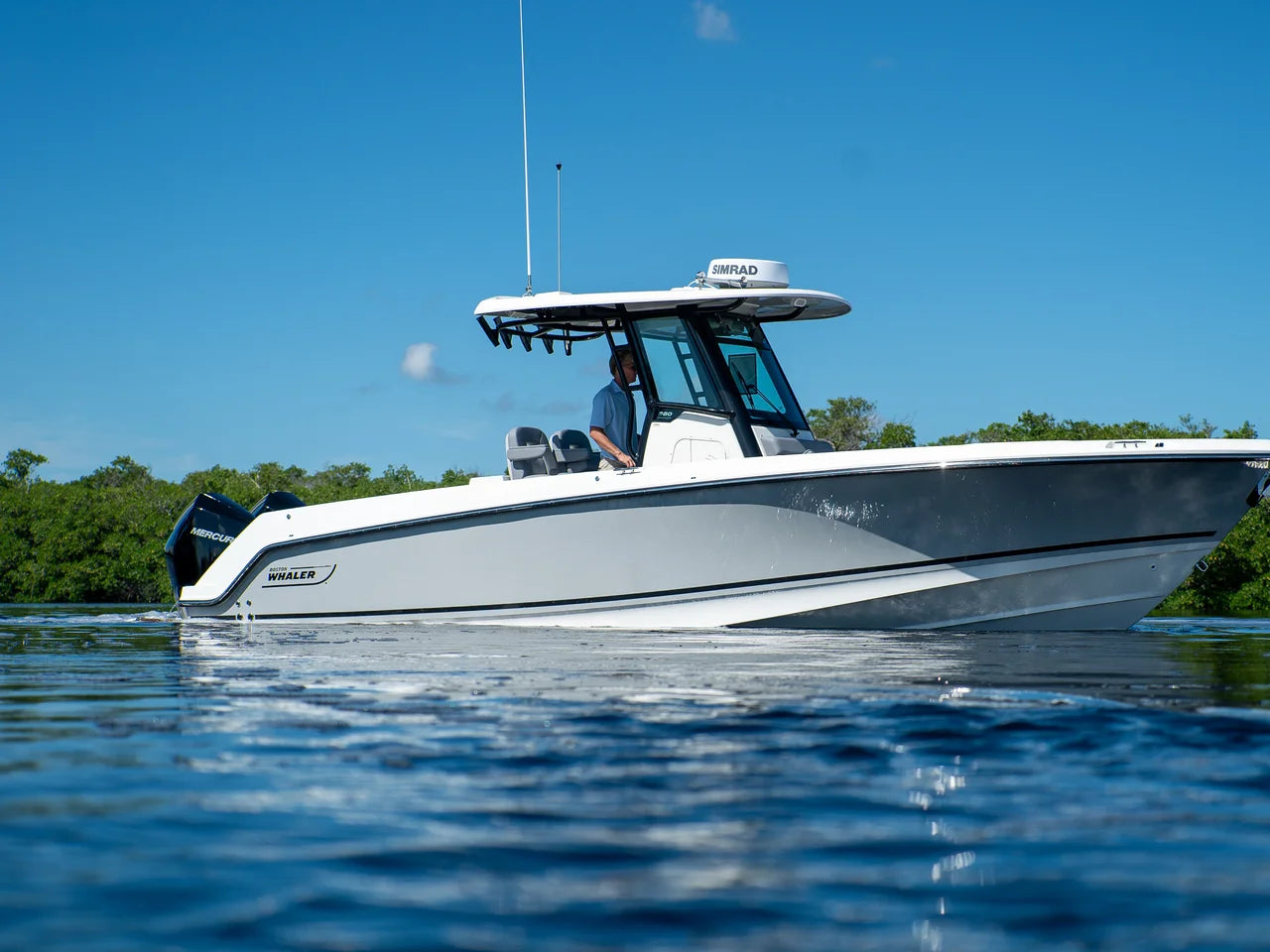 2026 Boston Whaler 280 Outrage 28.0 feet, Clearwater, Florida #1