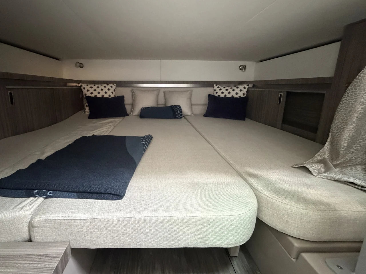 2026 Sea Ray Sundancer 320 Outboard 32.0 feet, Clearwater, Florida #45