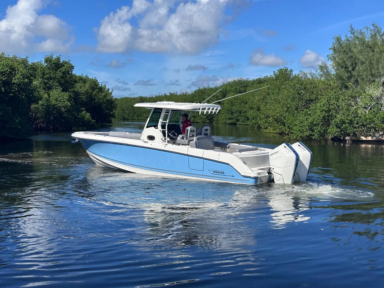 2026 Boston Whaler 330 Outrage 33.0 feet, Clearwater, Florida #14