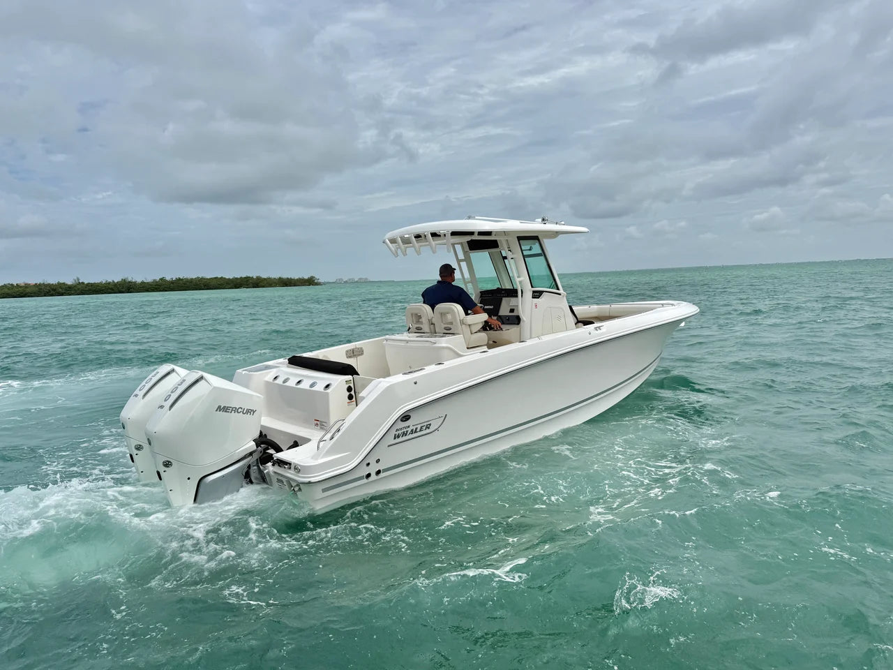 2026 Boston Whaler 280 Outrage 28.0 feet, Clearwater, Florida #5