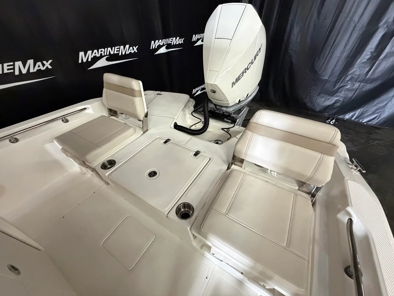 2026 Boston Whaler 250 Dauntless 25.0 feet, Clearwater, Florida #36