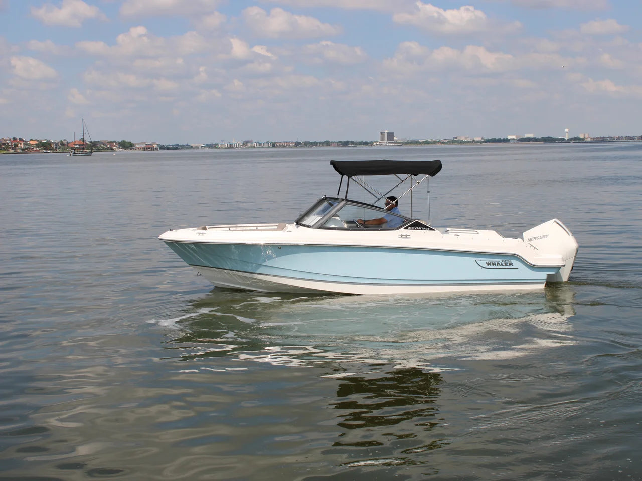 2026 Boston Whaler 210 Vantage 21.0 feet, Clearwater, Florida #1