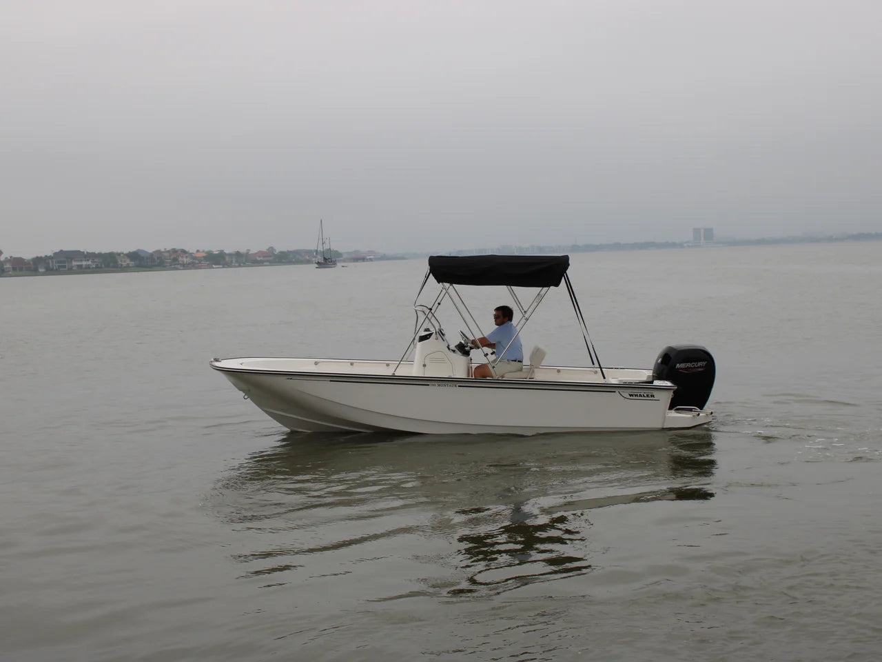 2026 Boston Whaler 190 Montauk 19.0 feet, Clearwater, Florida #1