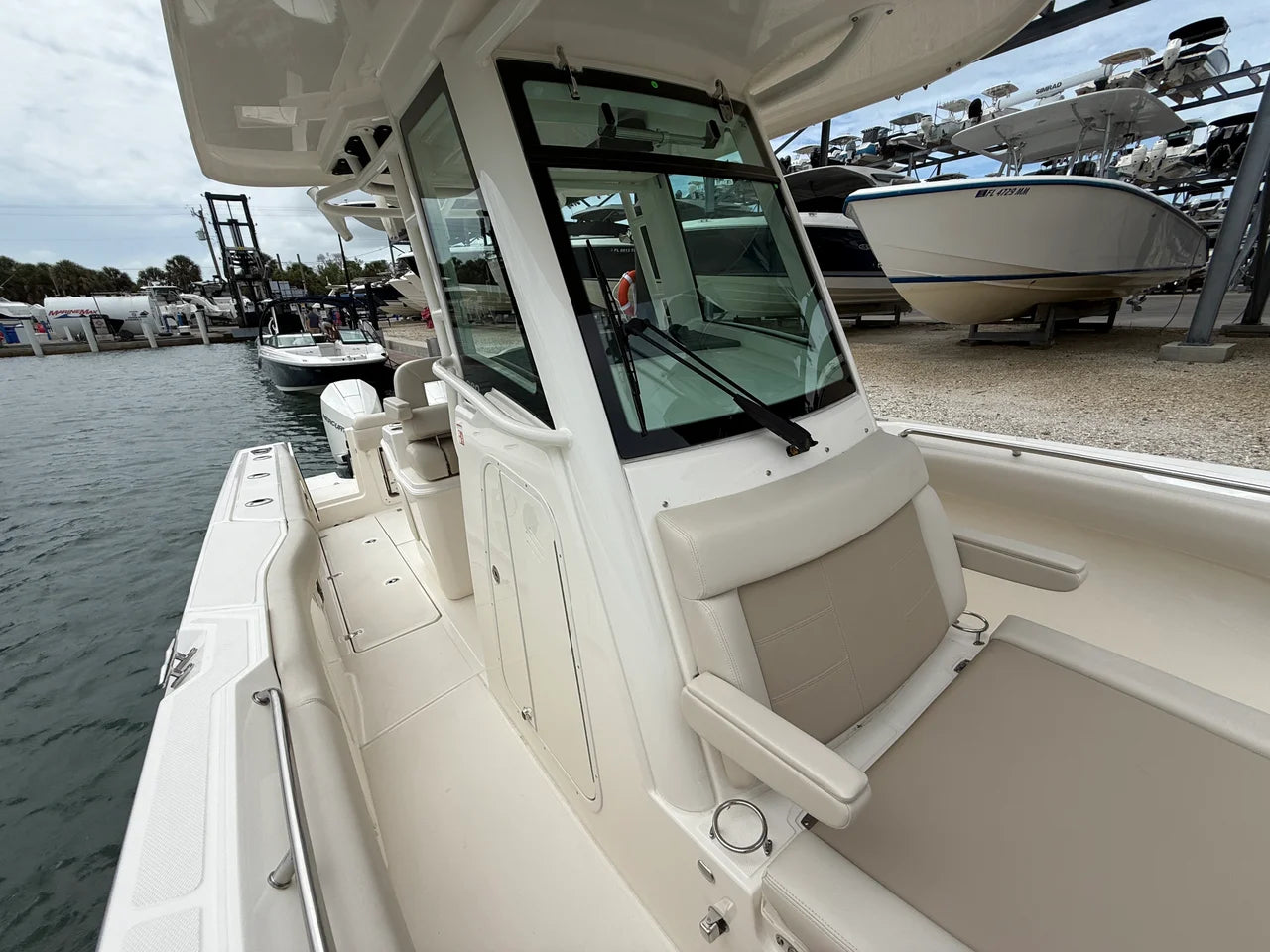 2026 Boston Whaler 280 Outrage 28.0 feet, Clearwater, Florida #10