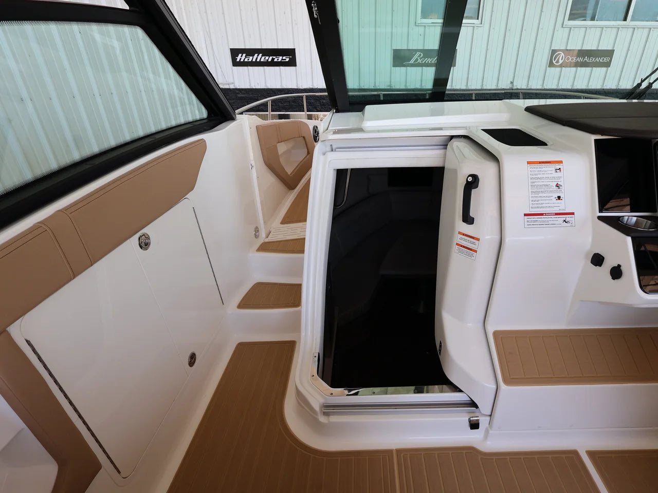 2026 Sea Ray Sundancer 320 Outboard 32.0 feet, Clearwater, Florida #27