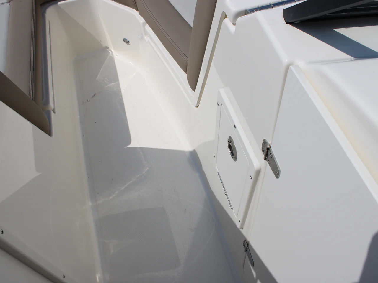 2026 Boston Whaler 210 Vantage 21.0 feet, Clearwater, Florida #44