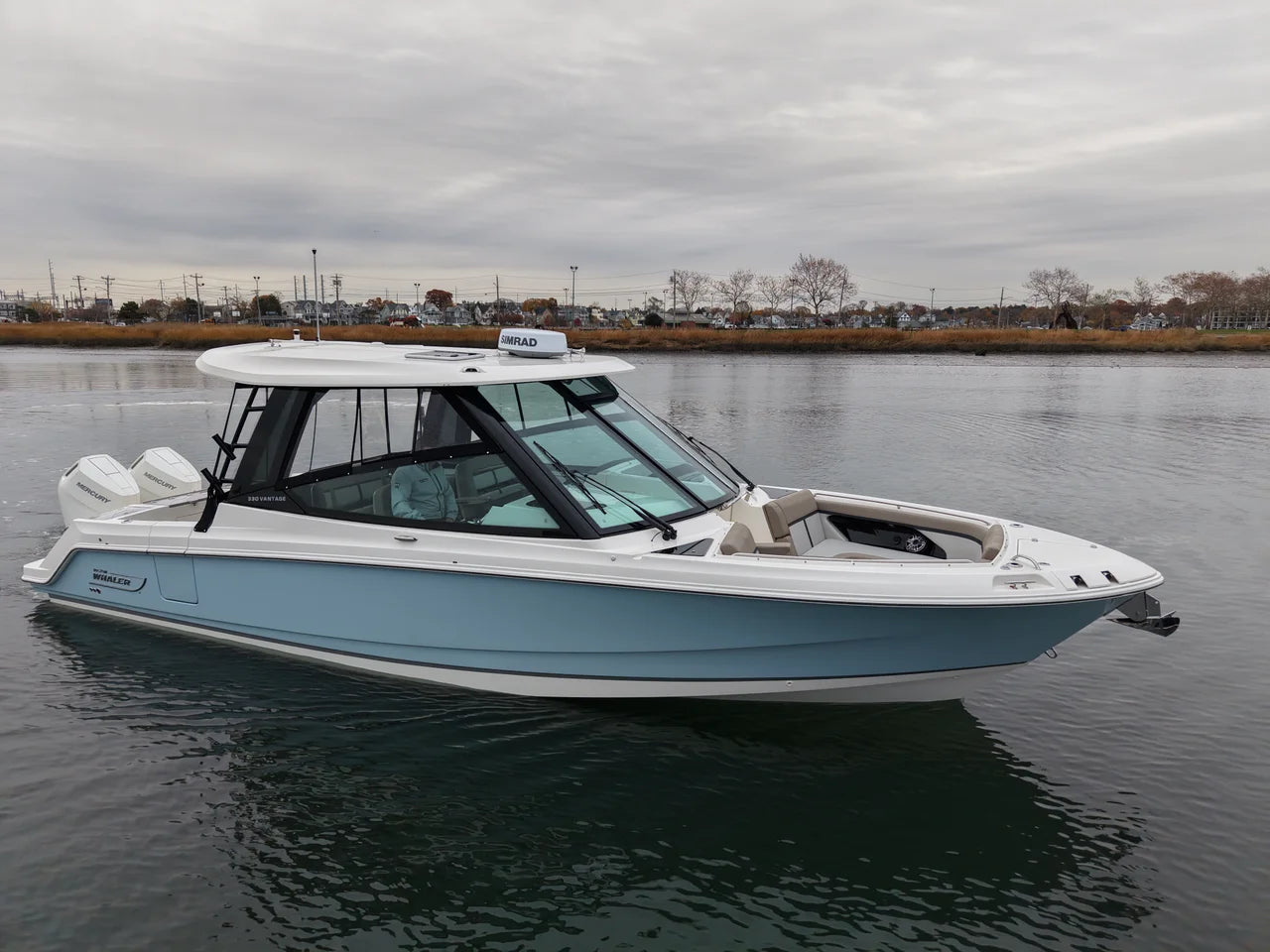 2026 Boston Whaler 330 Vantage 33.0 feet, Clearwater, Florida #4