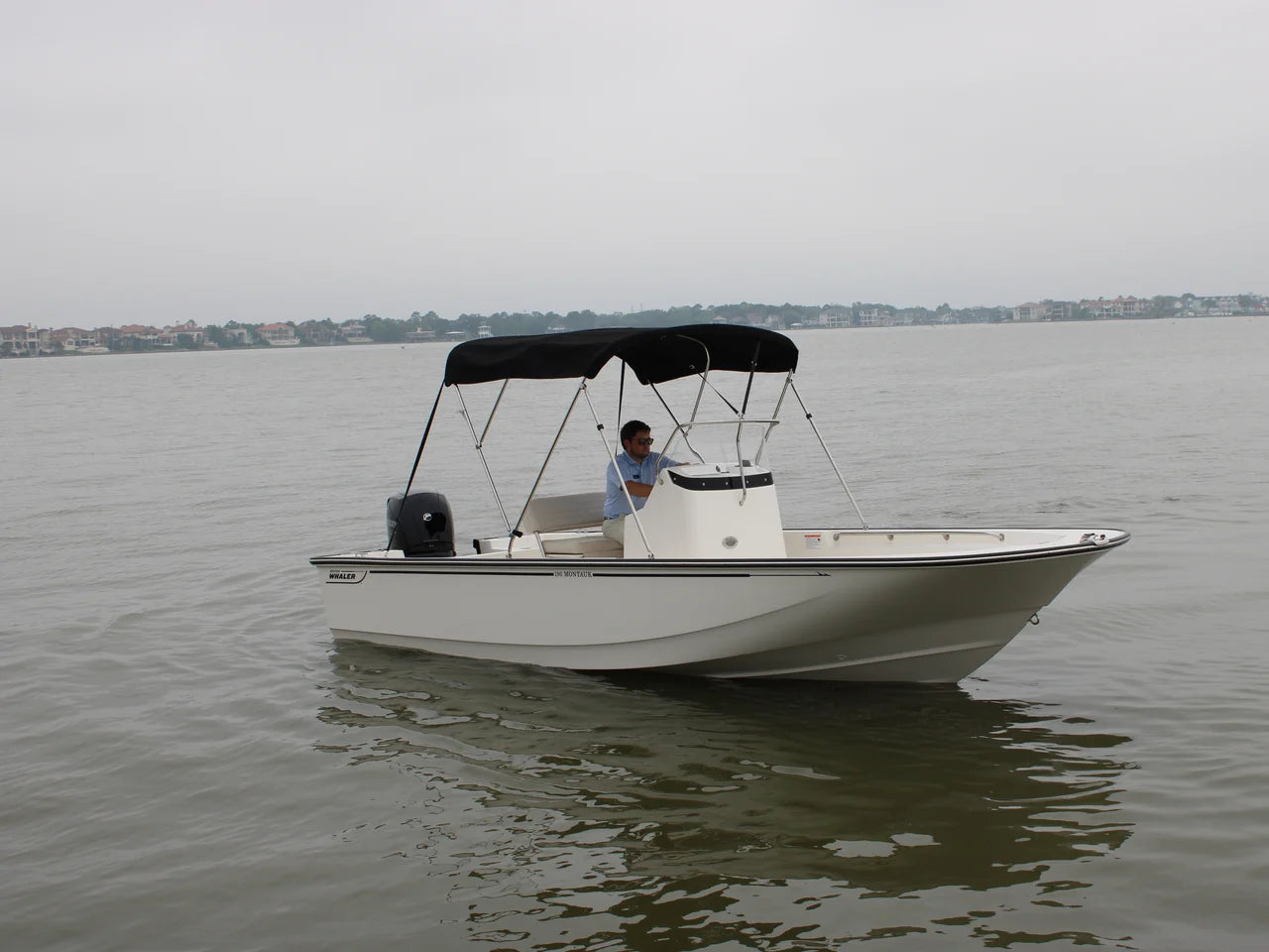 2026 Boston Whaler 190 Montauk 19.0 feet, Clearwater, Florida #9