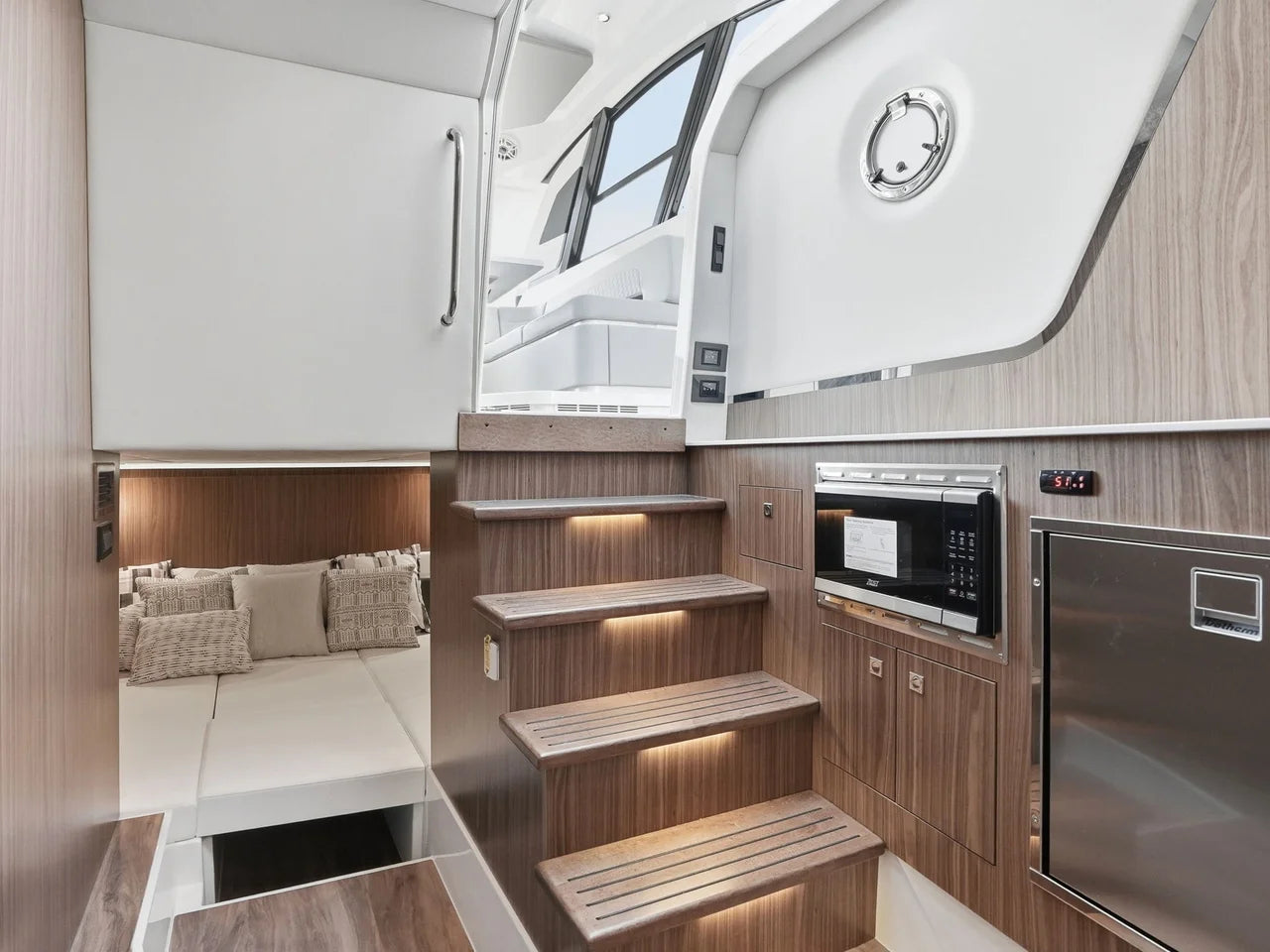 2026 Cruisers Yachts 50GLS OB 50.0 feet, Clearwater, Florida #44