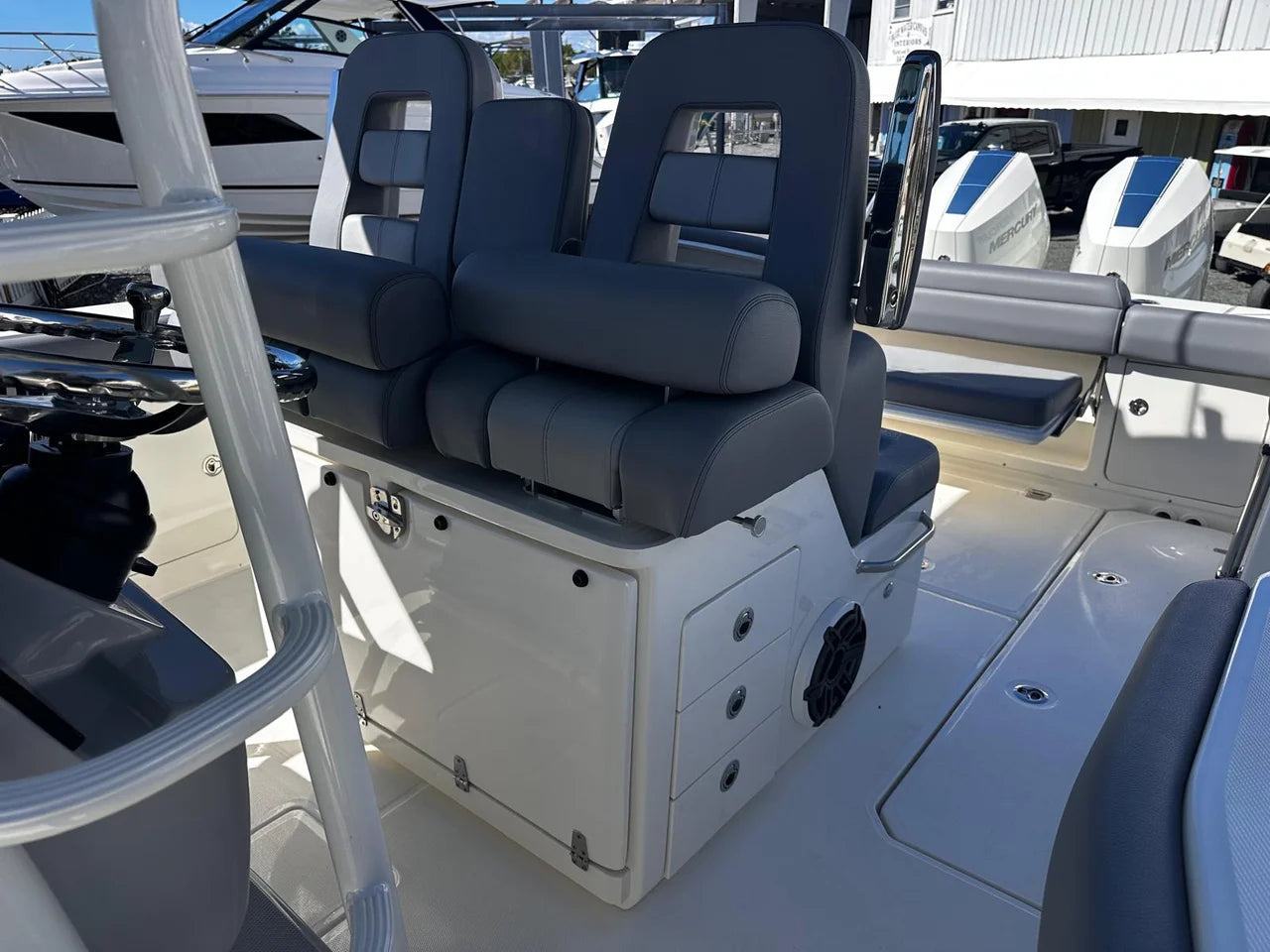 2026 Boston Whaler 330 Outrage 33.0 feet, Clearwater, Florida #24