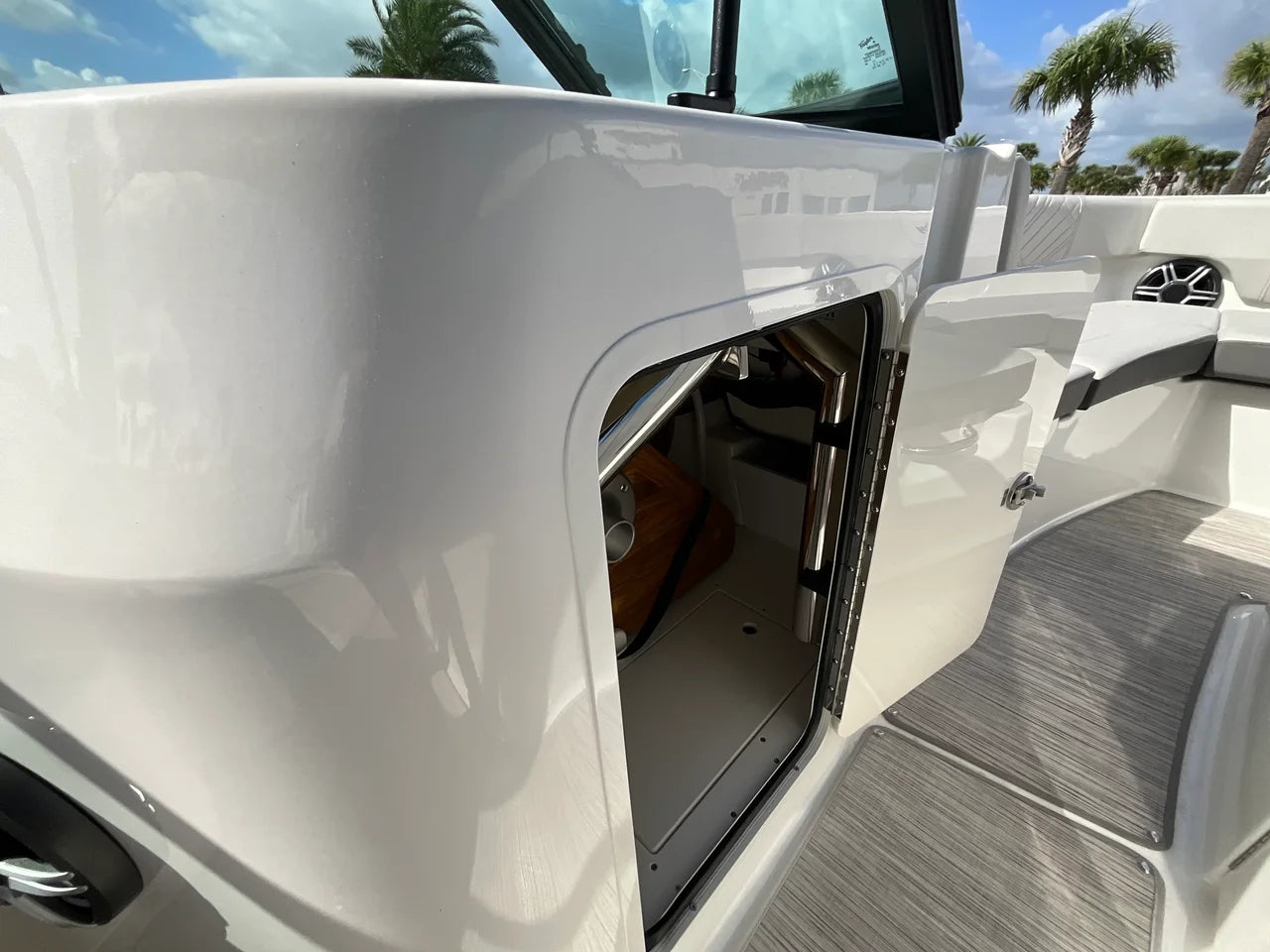 2026 Sea Ray SDX 230 Outboard 23.0 feet, Clearwater, Florida #23