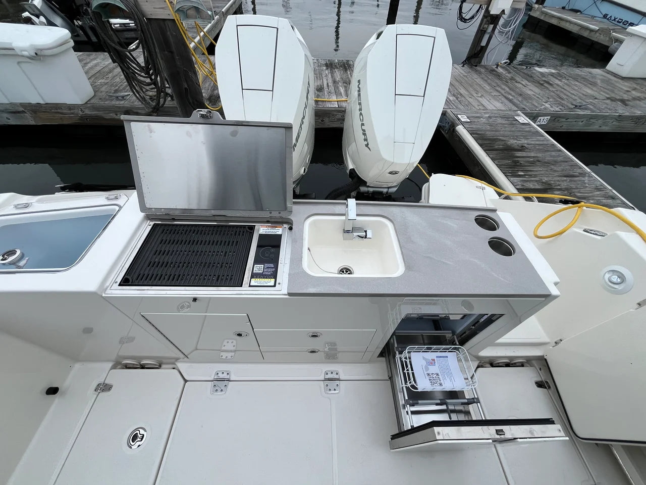 2026 Boston Whaler 330 Vantage 33.0 feet, Clearwater, Florida #21