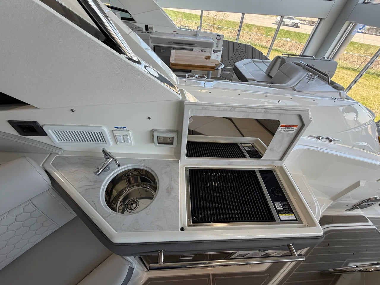 2026 Sea Ray Sundancer 320 32.0 feet, Clearwater, Florida #15