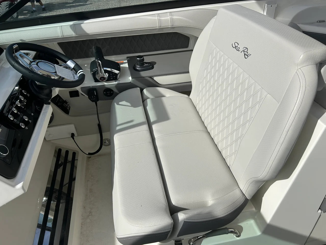 2026 Sea Ray SLX 310 Outboard 31.0 feet, Clearwater, Florida #15