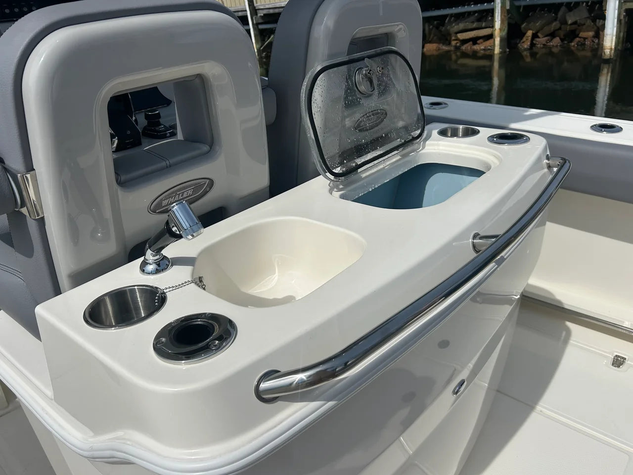 2026 Boston Whaler 280 Outrage 28.0 feet, Clearwater, Florida #17