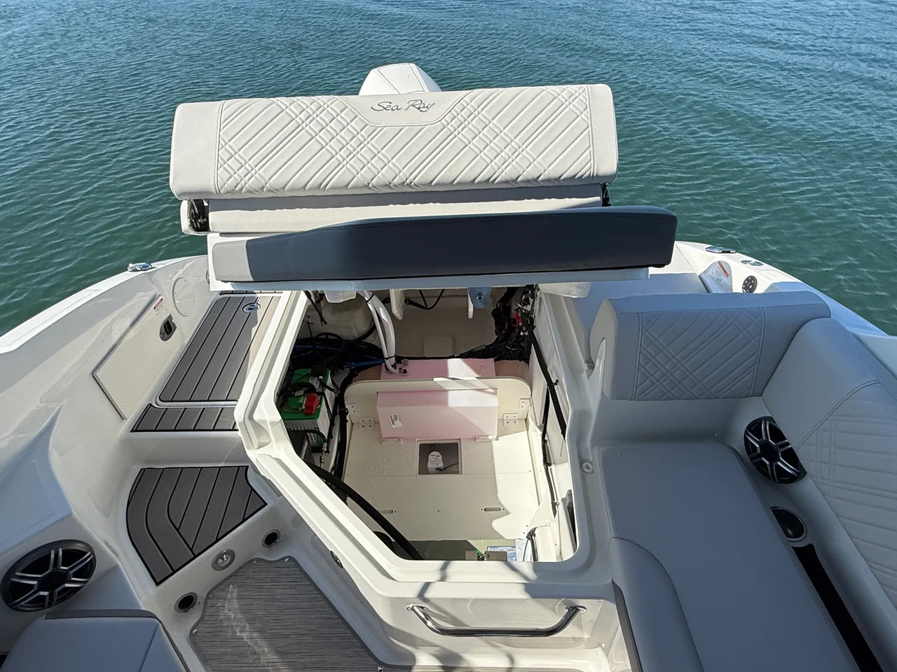 2026 Sea Ray SDX 250 Outboard 25.0 feet, Clearwater, Florida #10