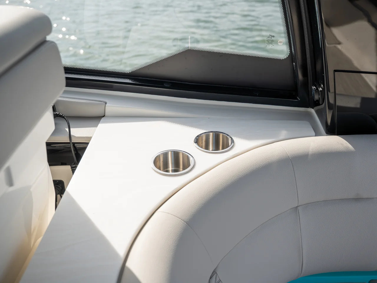 2026 Sea Ray Sundancer 370 Outboard 37.0 feet, Clearwater, Florida #39