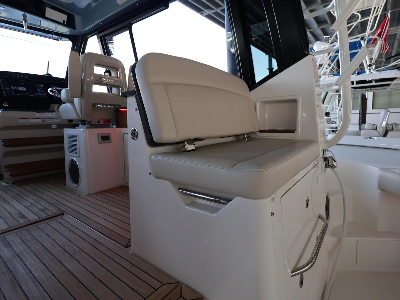 2026 Boston Whaler 405 Conquest 40.0 feet, Clearwater, Florida #34