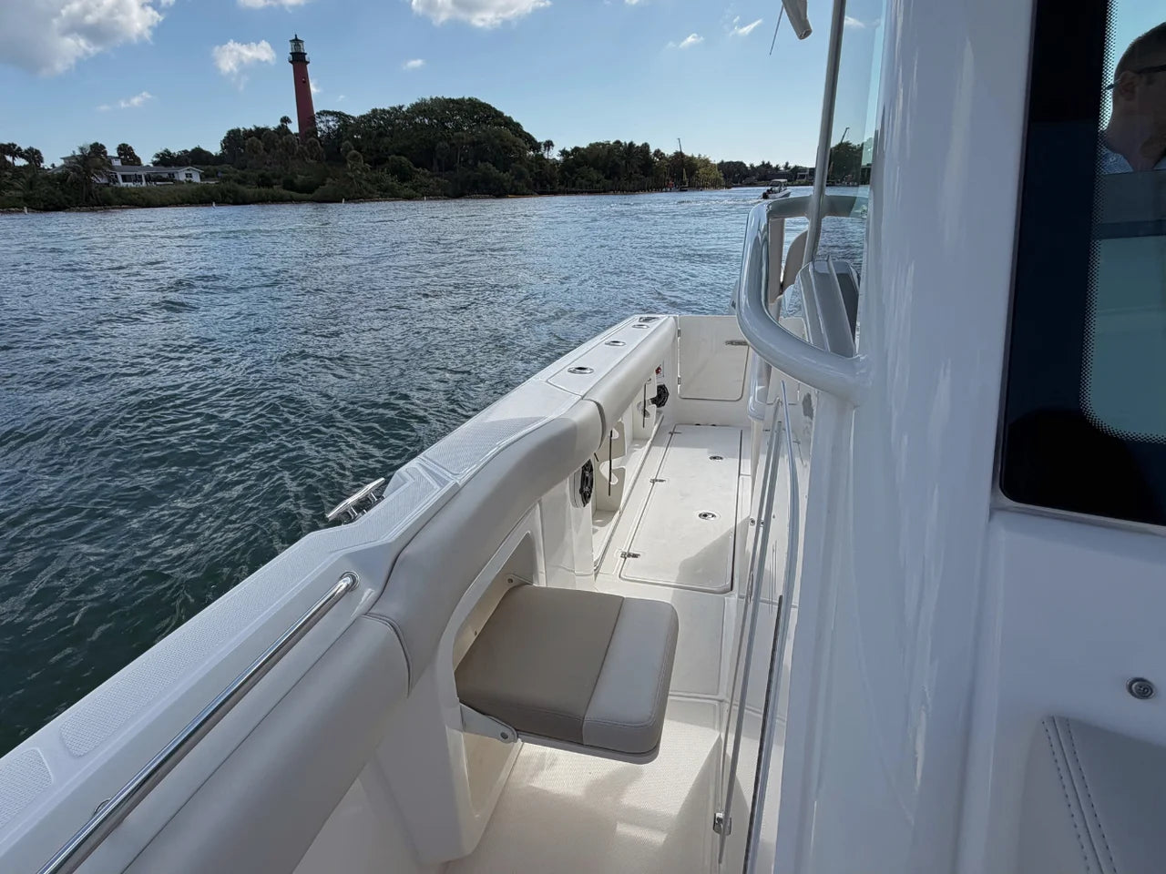 2026 Boston Whaler 280 Outrage 28.0 feet, Clearwater, Florida #16