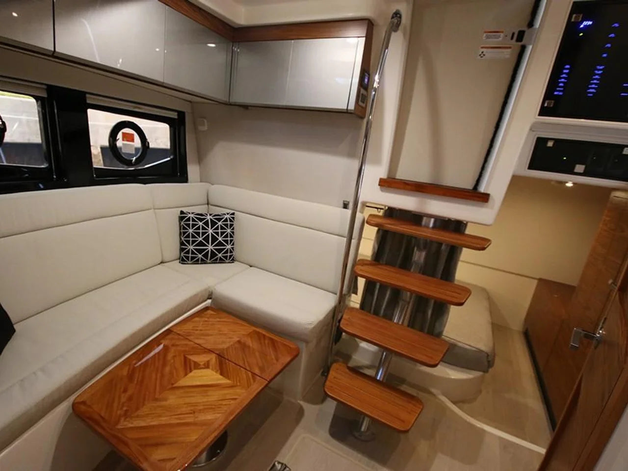 2026 Boston Whaler 405 Conquest 40.0 feet, Clearwater, Florida #53