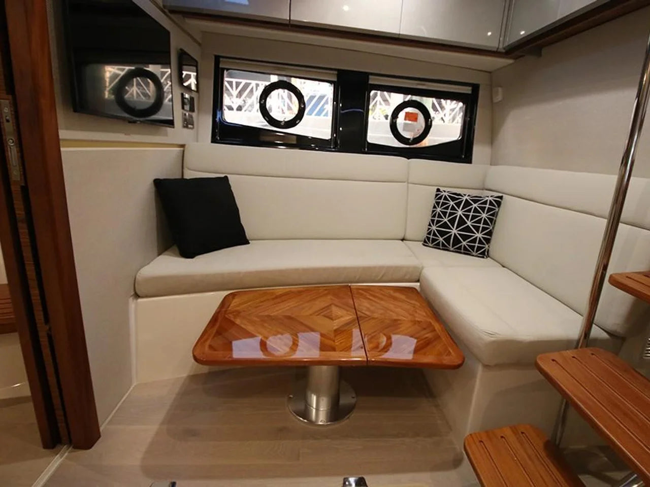 2026 Boston Whaler 405 Conquest 40.0 feet, Clearwater, Florida #62