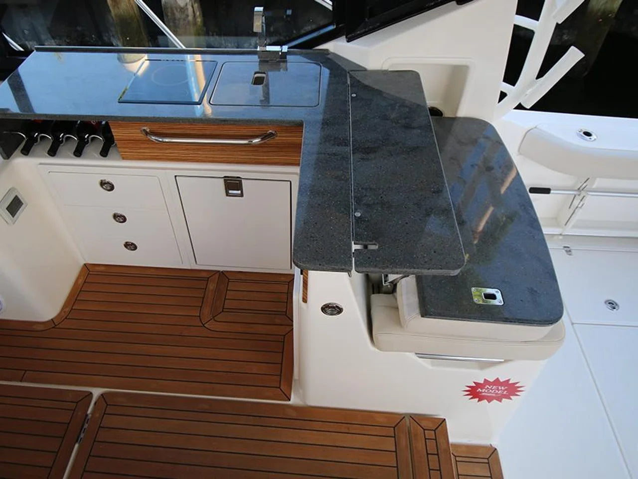 2026 Boston Whaler 405 Conquest 40.0 feet, Clearwater, Florida #66