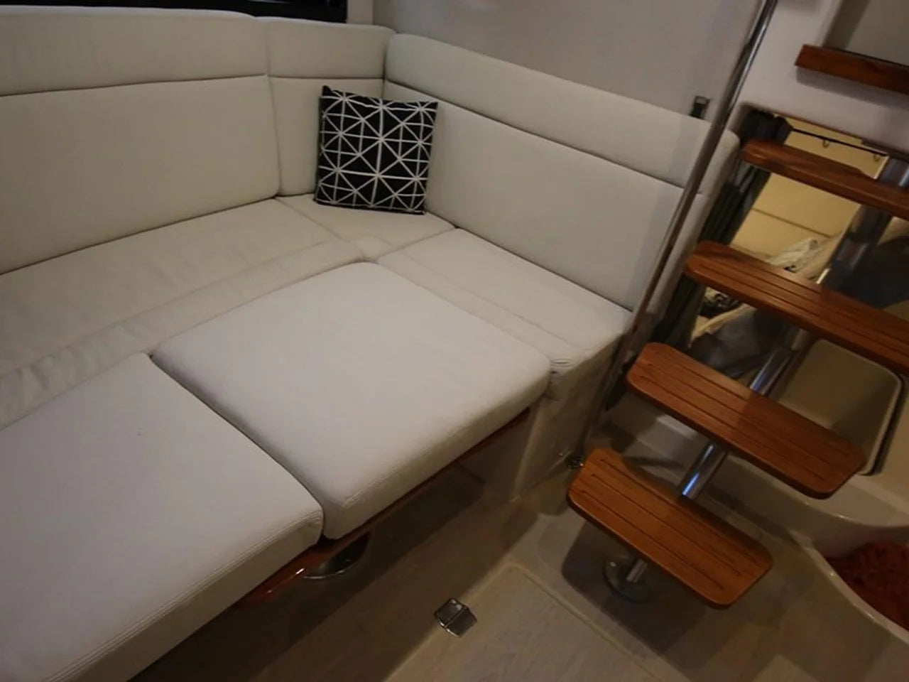 2026 Boston Whaler 405 Conquest 40.0 feet, Clearwater, Florida #69