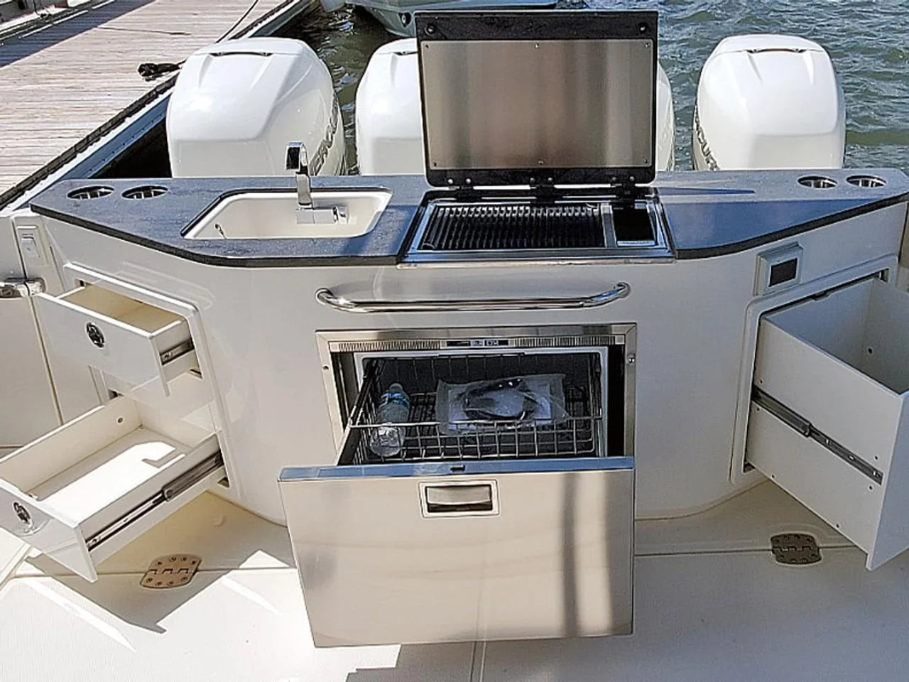 2026 Boston Whaler 405 Conquest 40.0 feet, Clearwater, Florida #49