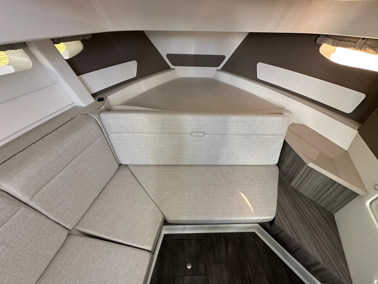 2026 Sea Ray Sundancer 370 37.0 feet, Clearwater, Florida #24