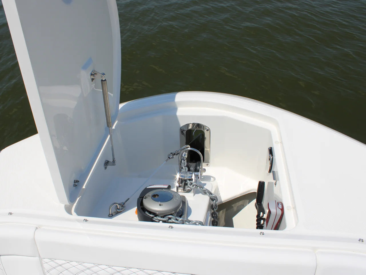 2026 Sea Ray Sundancer 370 Outboard 37.0 feet, Clearwater, Florida #50