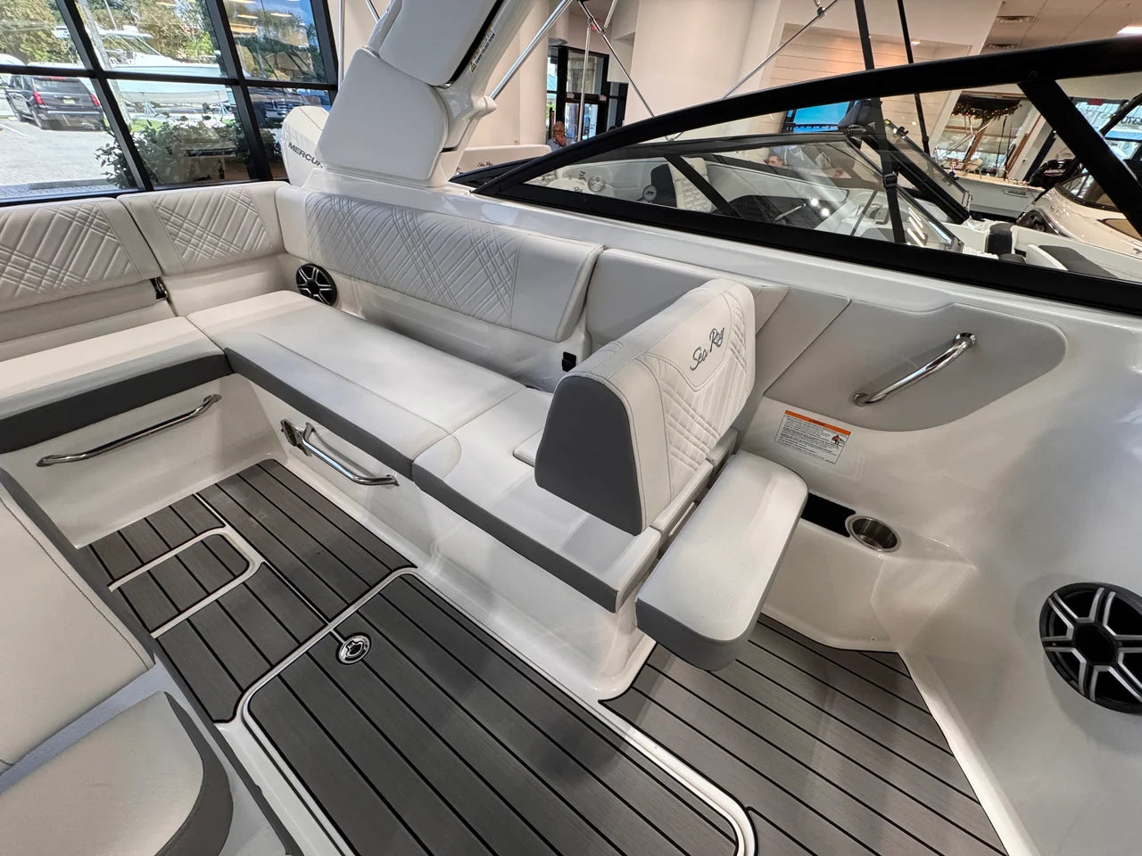 2026 Sea Ray SDX 250 Outboard 25.0 feet, Clearwater, Florida #18