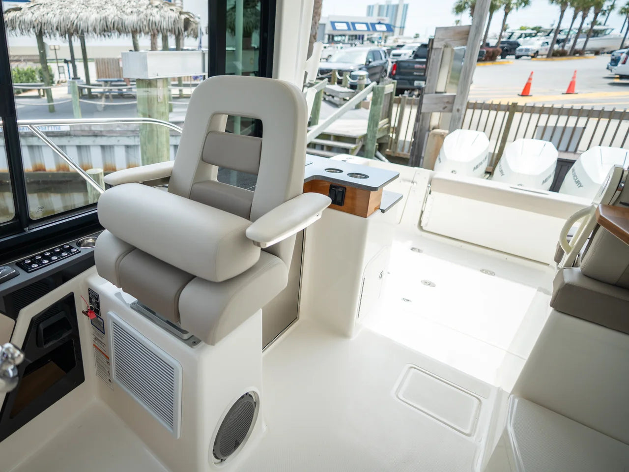 2026 Boston Whaler 365 Conquest 36.0 feet, Clearwater, Florida #29
