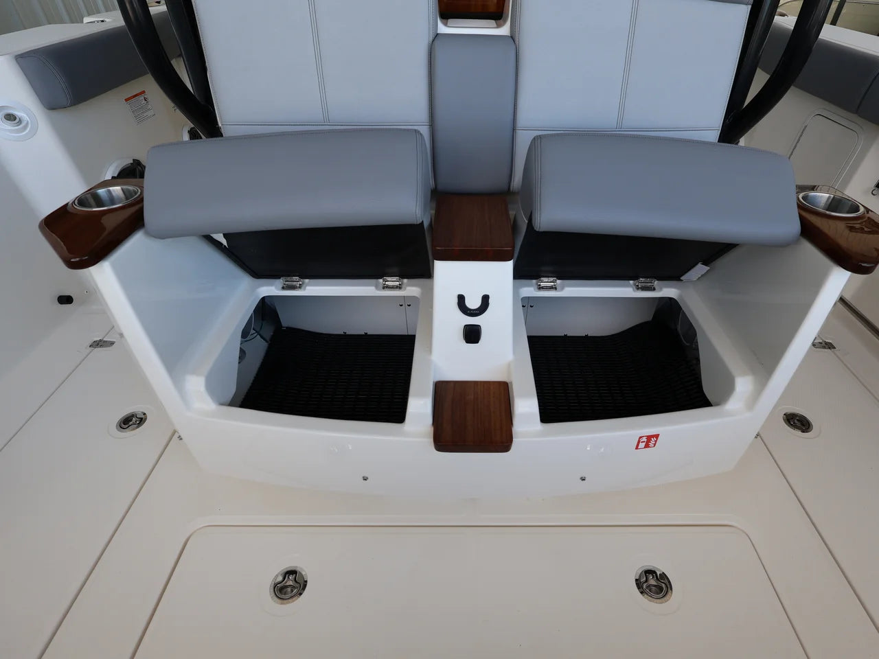 2026 Boston Whaler 360 Outrage 36.0 feet, Clearwater, Florida #14