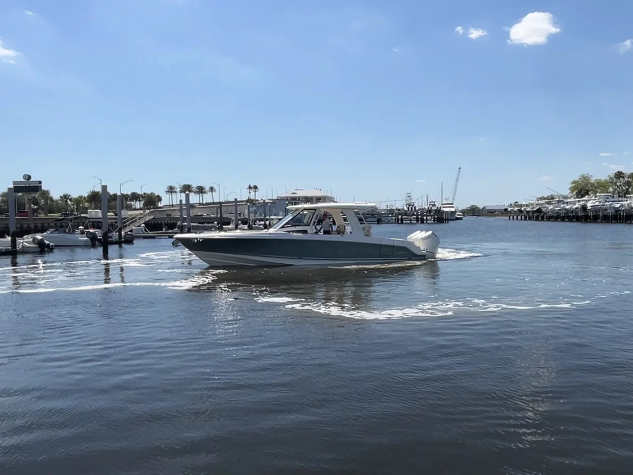 2026 Boston Whaler 350 Realm 35.0 feet, Clearwater, Florida #5