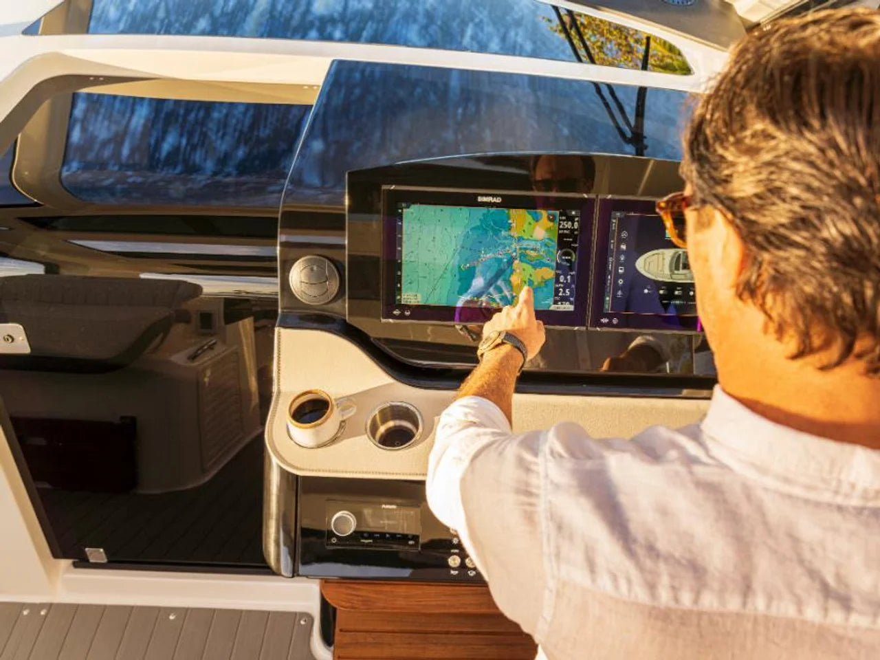2026 Sea Ray Sundancer 370 Outboard 37.0 feet, Clearwater, Florida #17