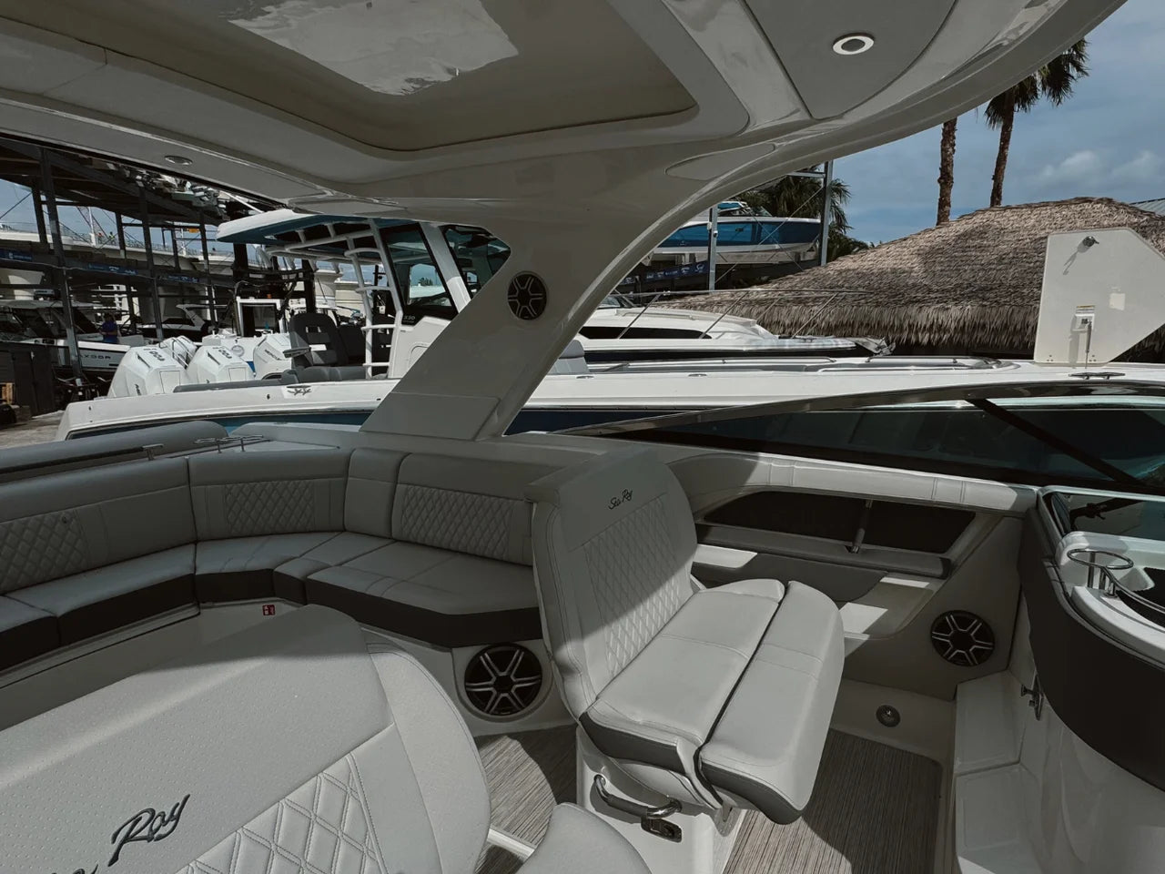 2026 Sea Ray SLX 310 Outboard 31.0 feet, Clearwater, Florida #11