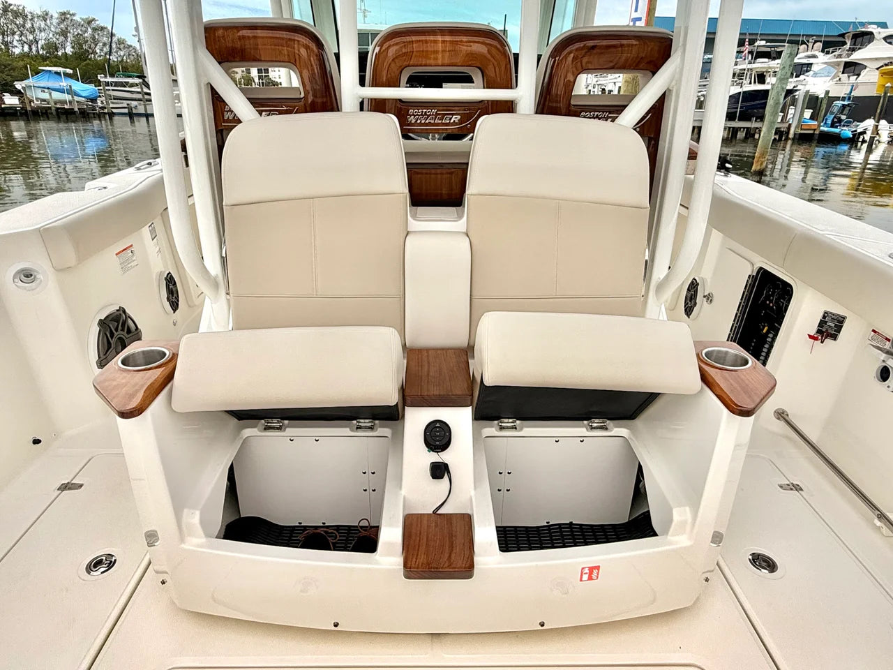 2026 Boston Whaler 360 Outrage 36.0 feet, Clearwater, Florida #25