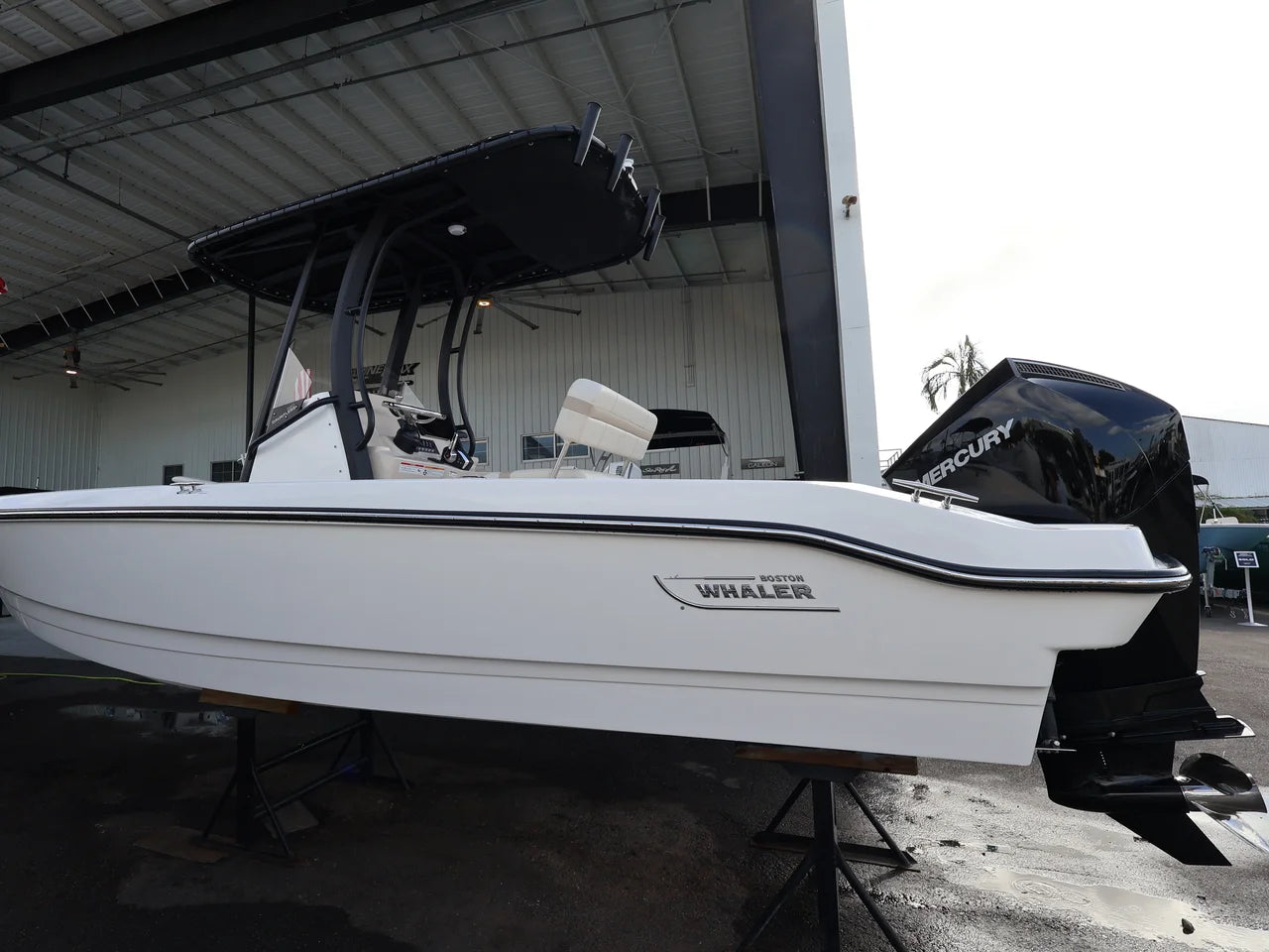 2026 Boston Whaler 220 Dauntless 22.0 feet, Clearwater, Florida #5