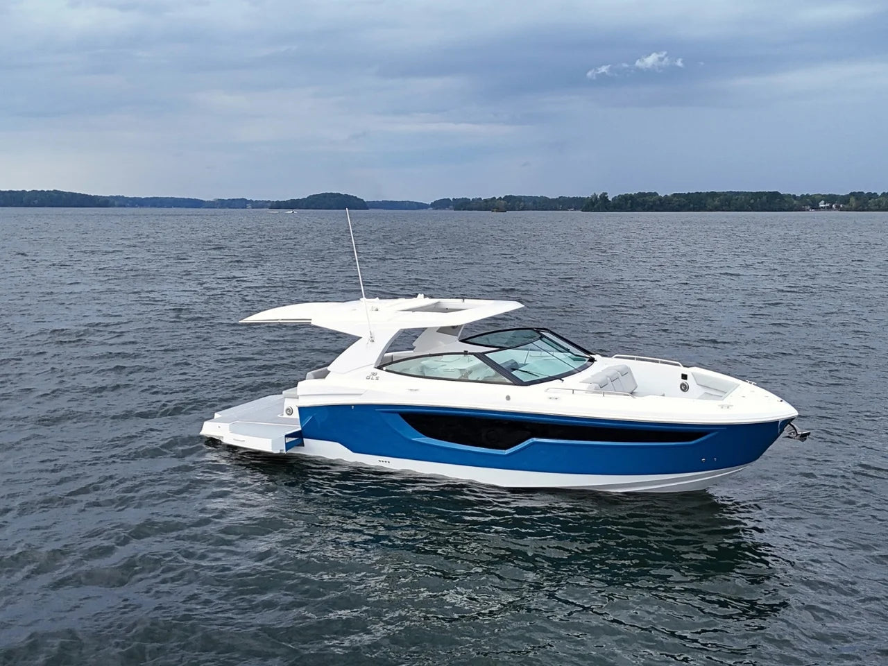 2026 Cruisers Yachts 38 GLS 37.0 feet, Clearwater, Florida #6
