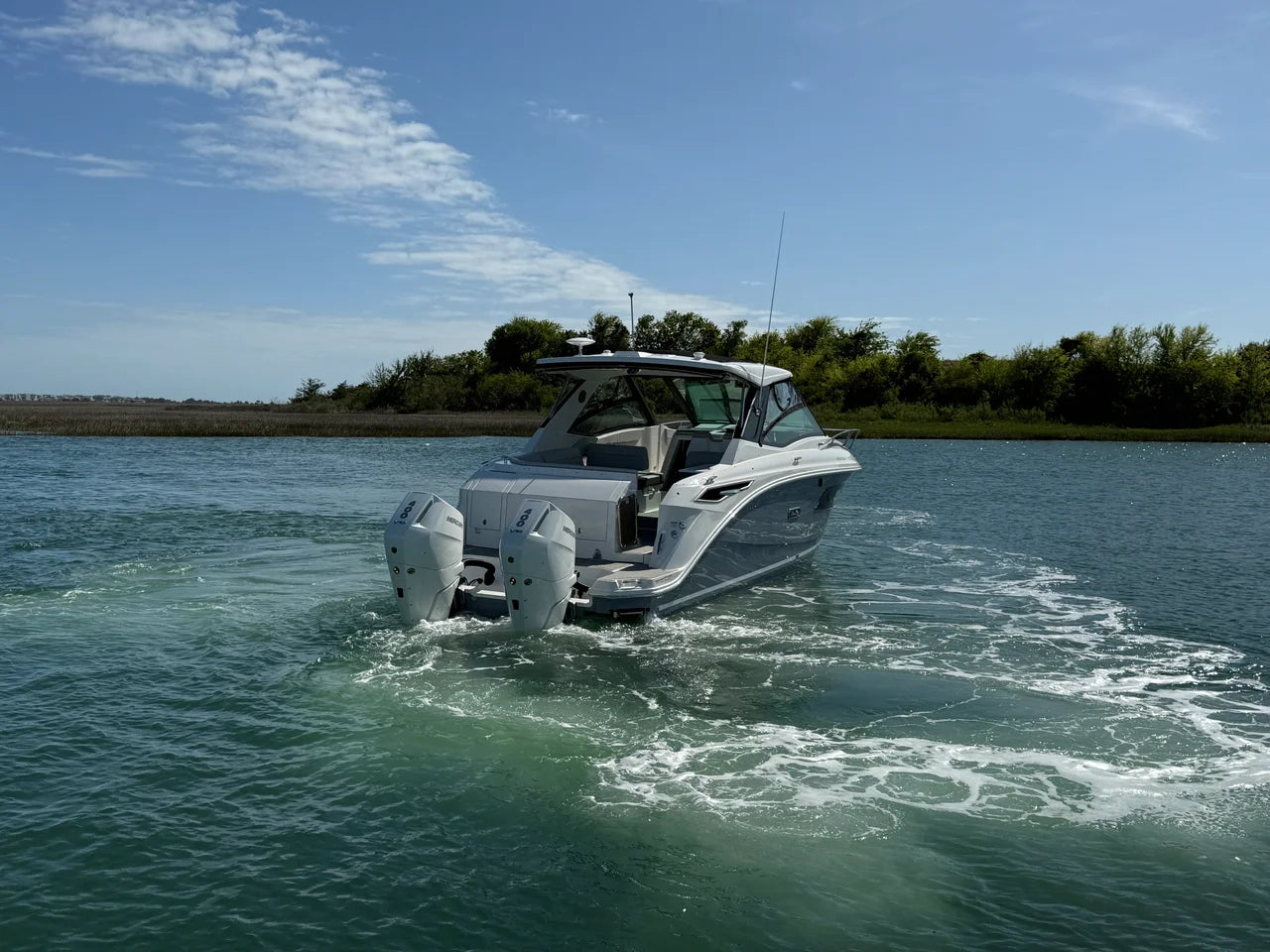 2026 Sea Ray Sundancer 320 Outboard 32.0 feet, Clearwater, Florida #2