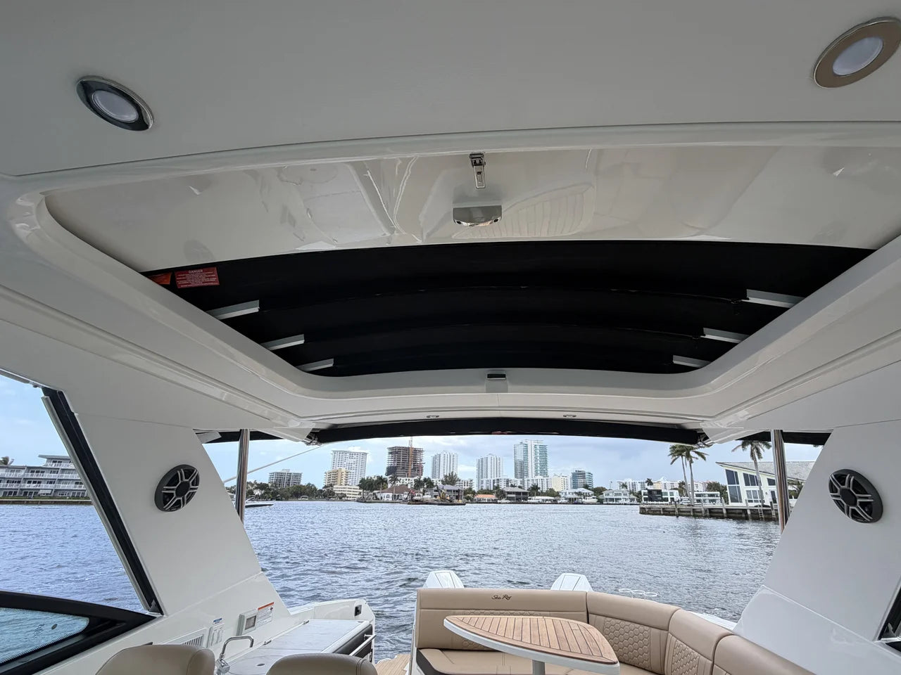 2026 Sea Ray Sundancer 320 Outboard 32.0 feet, Clearwater, Florida #31