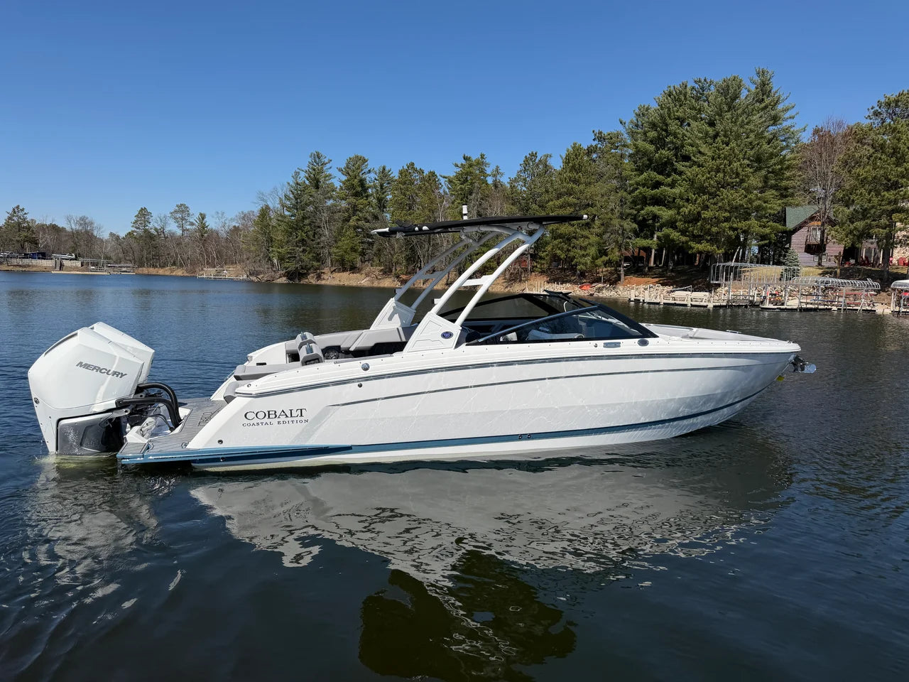 2025 Cobalt R8 Outboard 28.0 feet, Crosslake, MN #1
