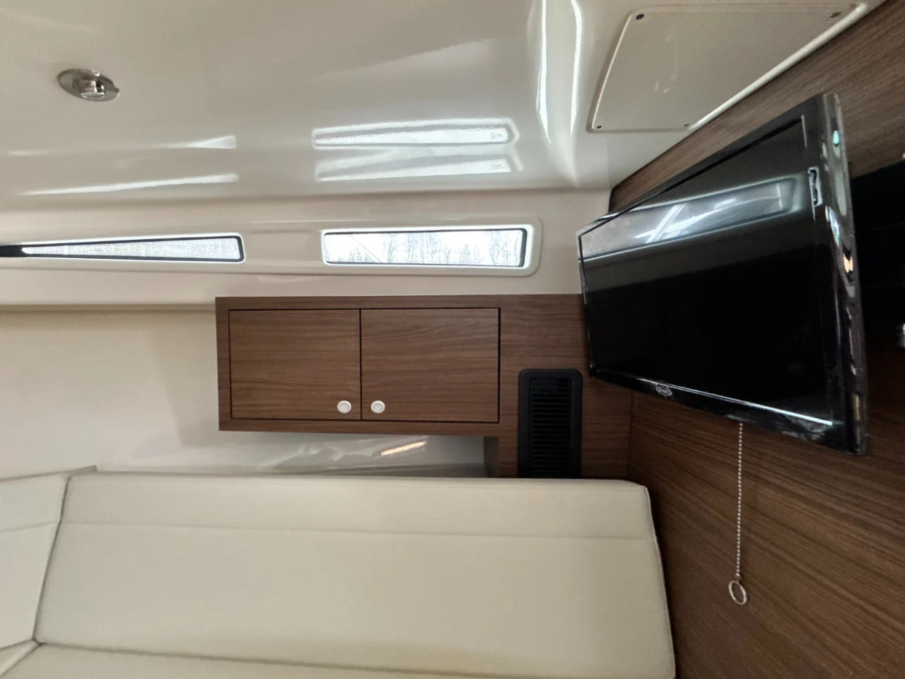 2026 Boston Whaler 325 Conquest 32.0 feet, Clearwater, Florida #40