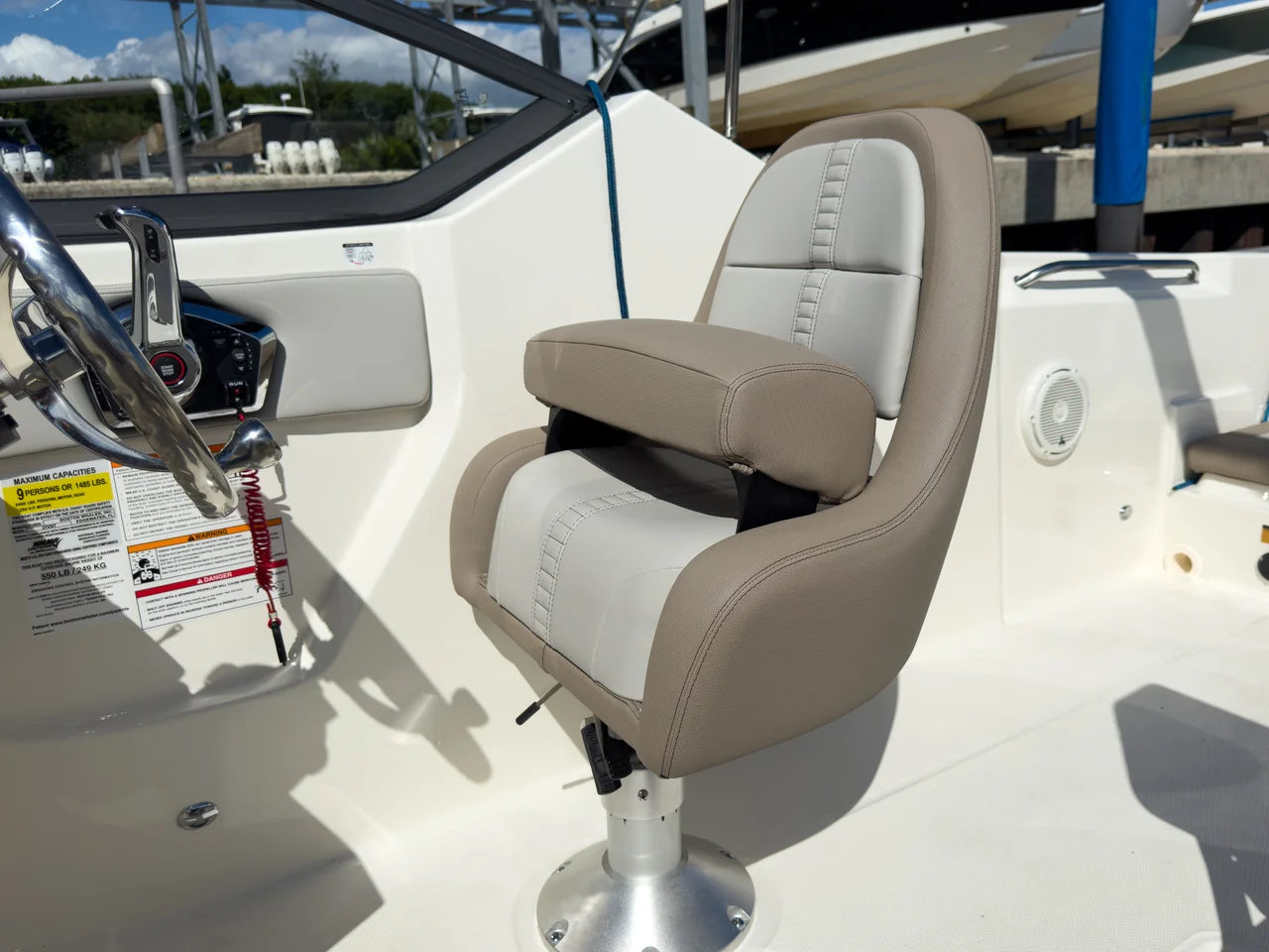 2026 Boston Whaler 210 Vantage 21.0 feet, Clearwater, Florida #11