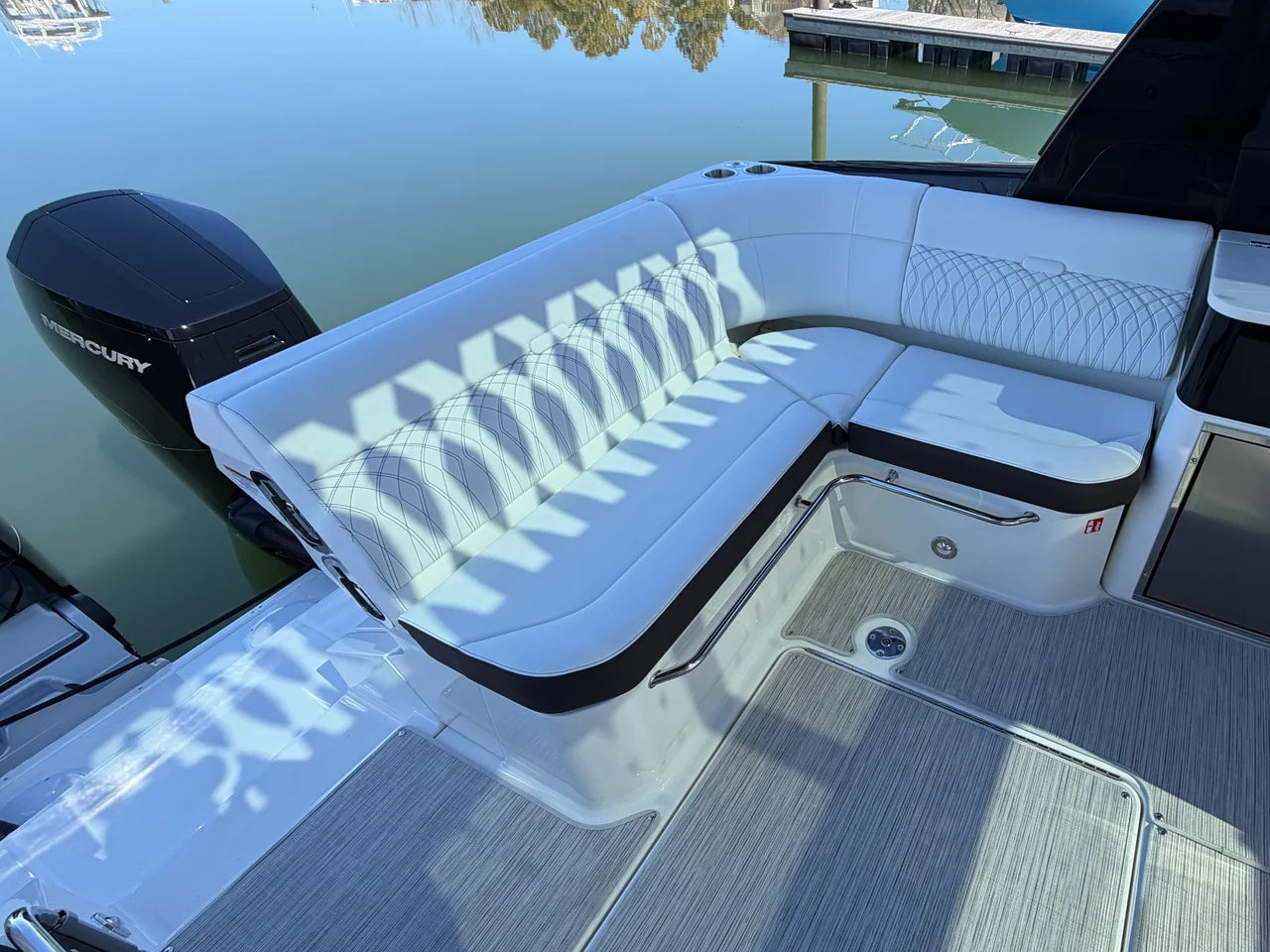2026 Sea Ray Sundancer 370 Outboard 37.0 feet, Clearwater, Florida #13
