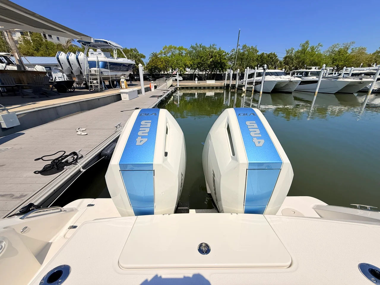 2026 Boston Whaler 330 Outrage 33.0 feet, Clearwater, Florida #58