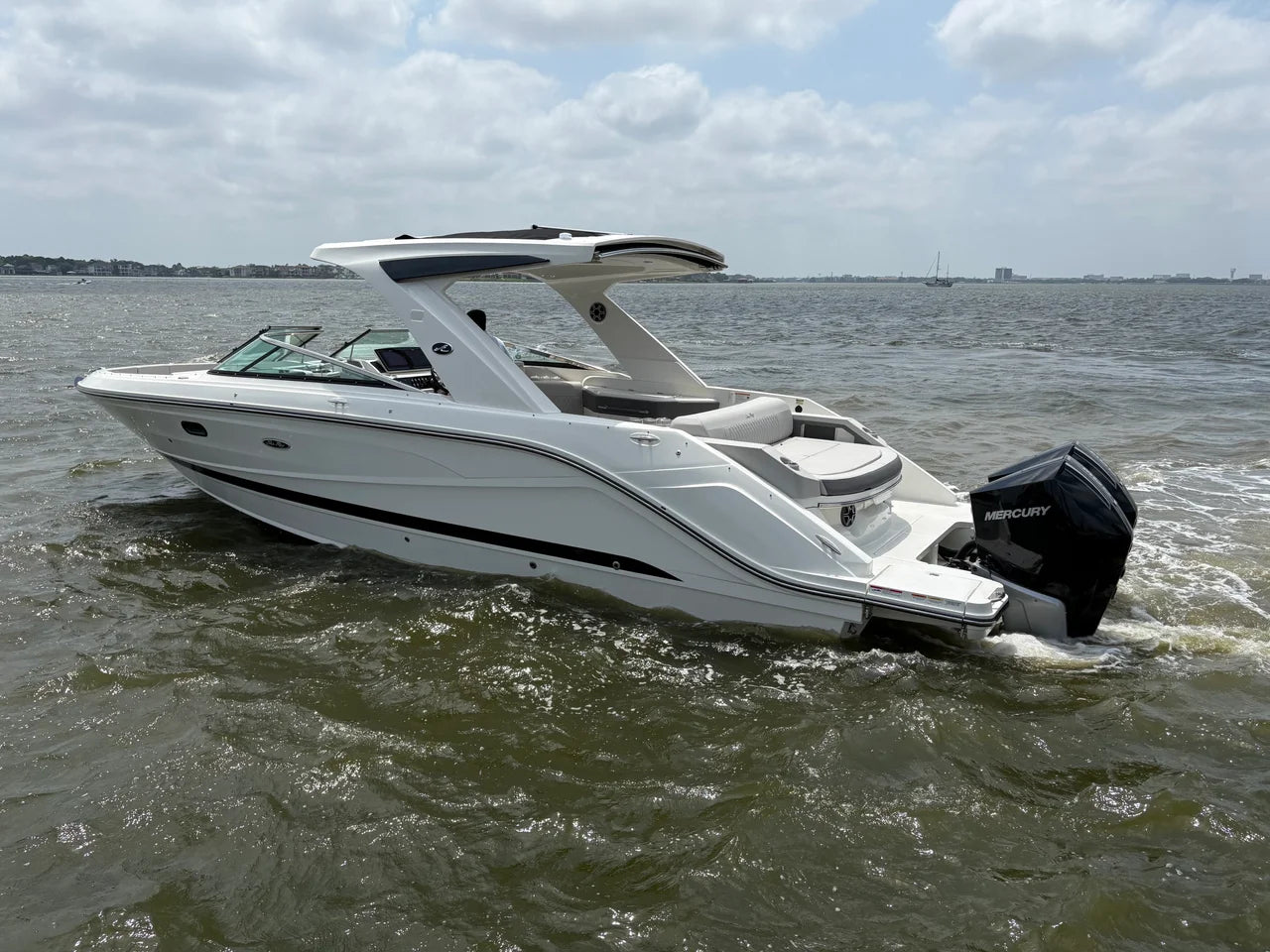 2026 Sea Ray SLX 310 Outboard 31.0 feet, Clearwater, Florida #2