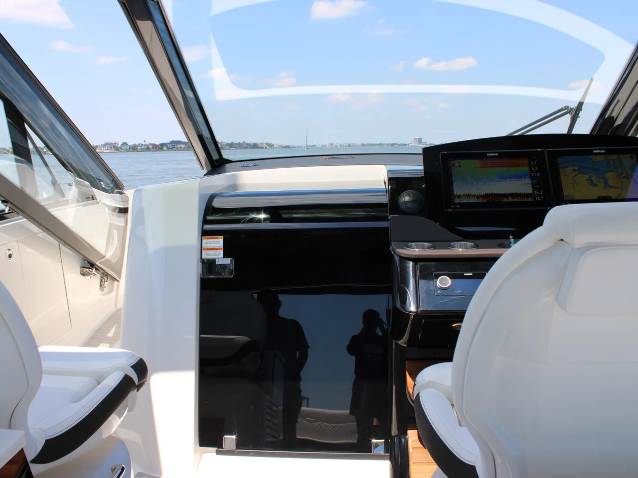 2026 Sea Ray Sundancer 370 Outboard 37.0 feet, Clearwater, Florida #81