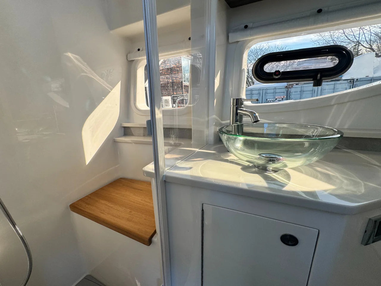 2026 Sea Ray Sundancer 370 Outboard 37.0 feet, Clearwater, Florida #28